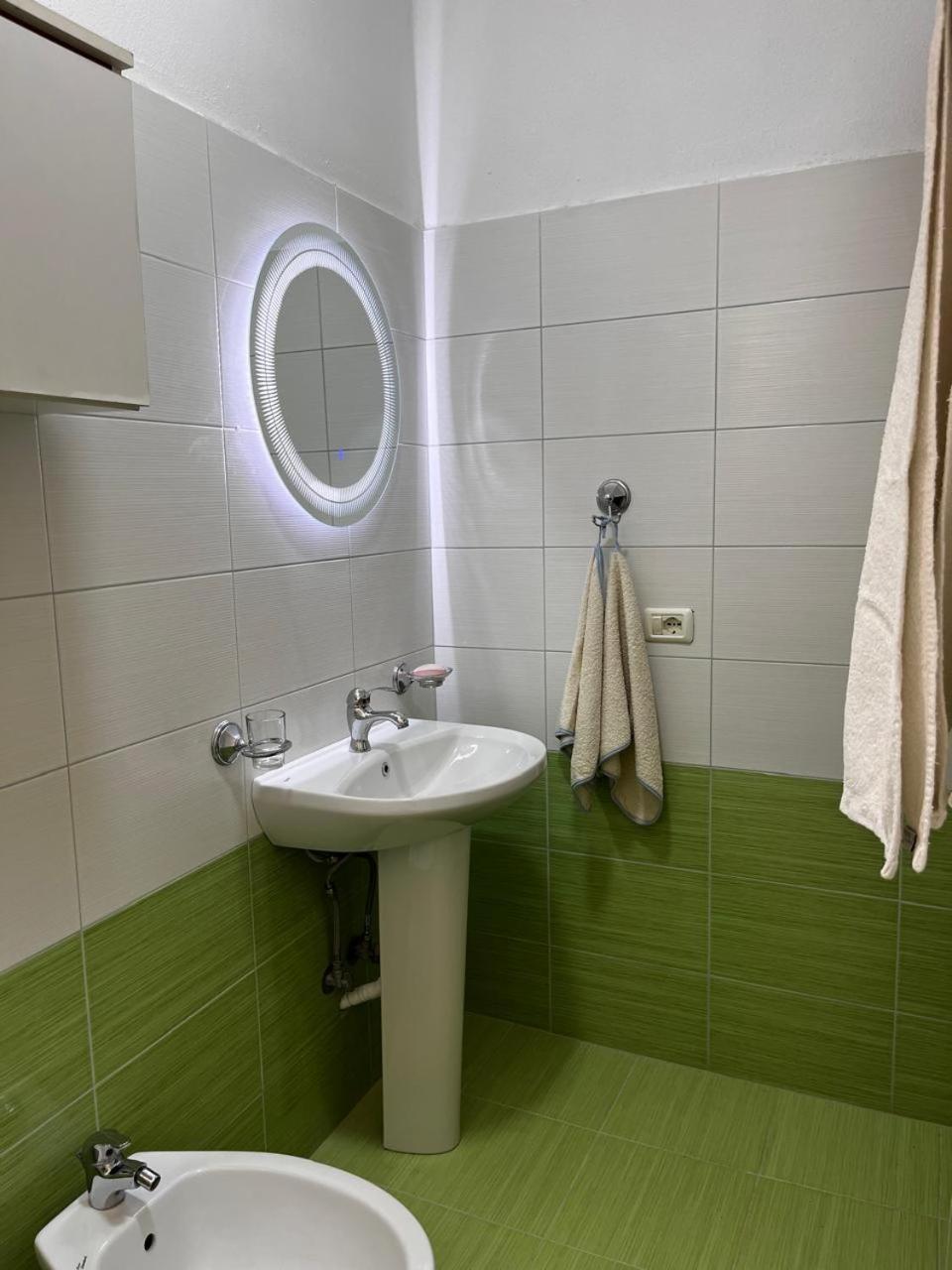 Apartment Baki *